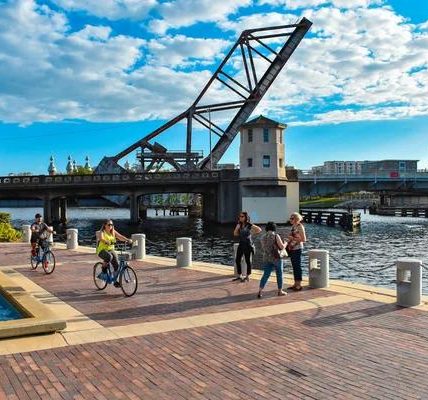 Orlando Hotels with the Best Night Views of the City