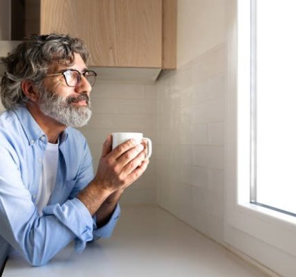 How to Create Better Balance Between Work and Personal Wellness